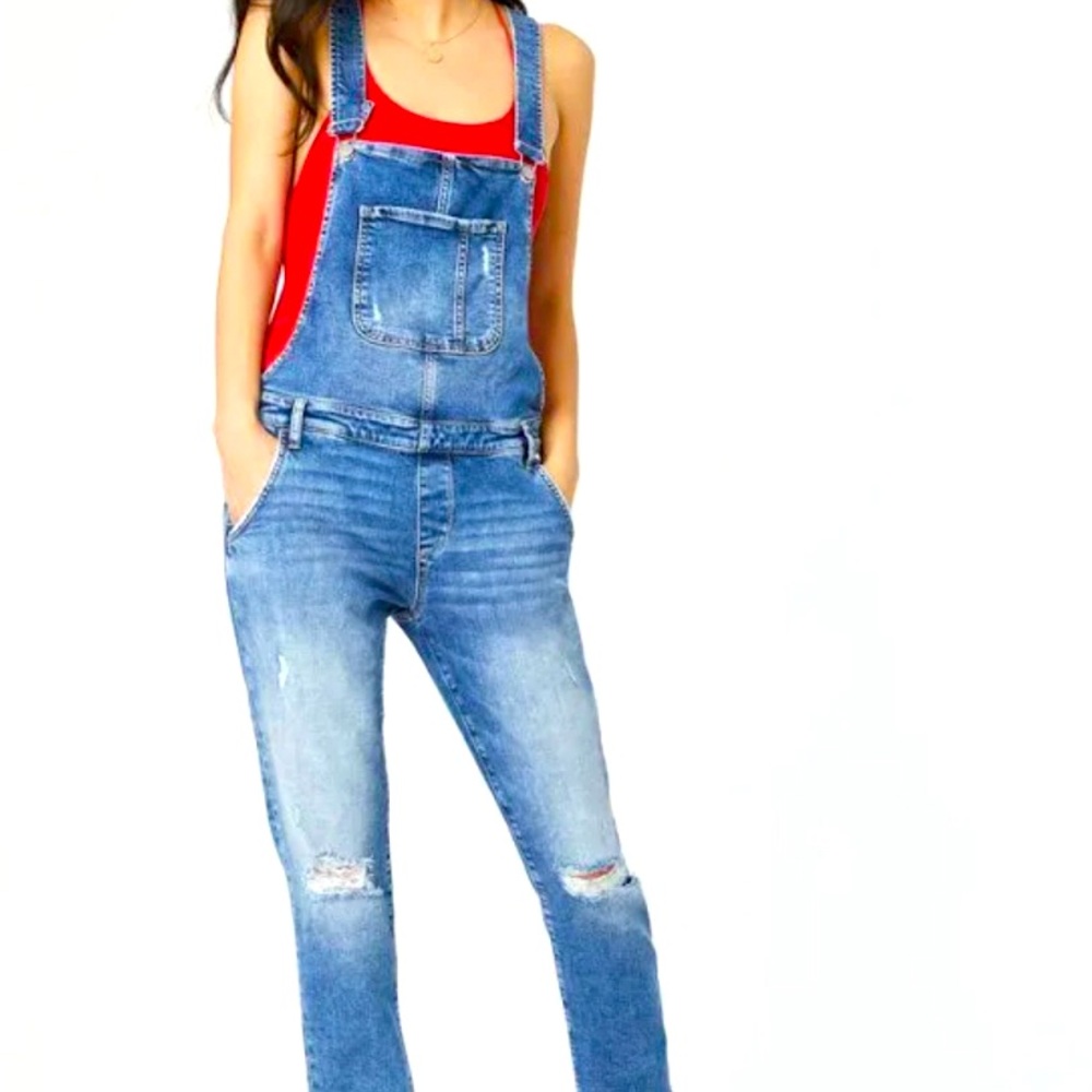 ❤️NWT Mavi blue overalls with ripped knees